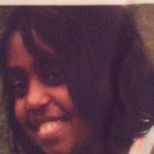 Meet your Posher, Annette